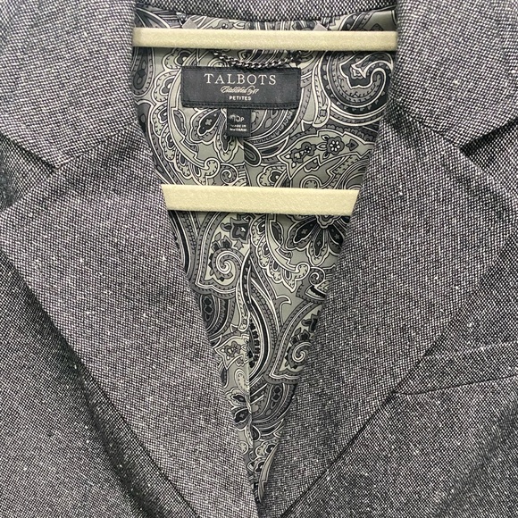 Talbots Grey Blazer Size 10 Petite - Picture 4 of 9